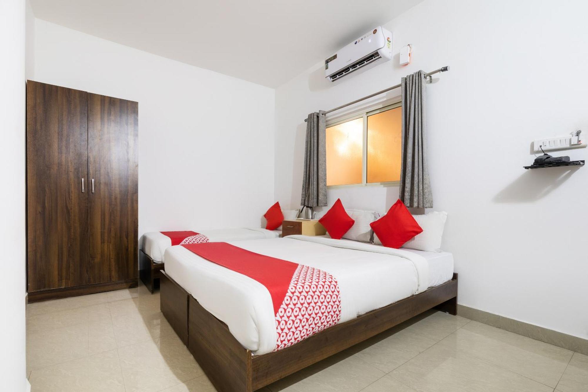 Oyo Splenor Inn Kammasandra ภายนอก รูปภาพ